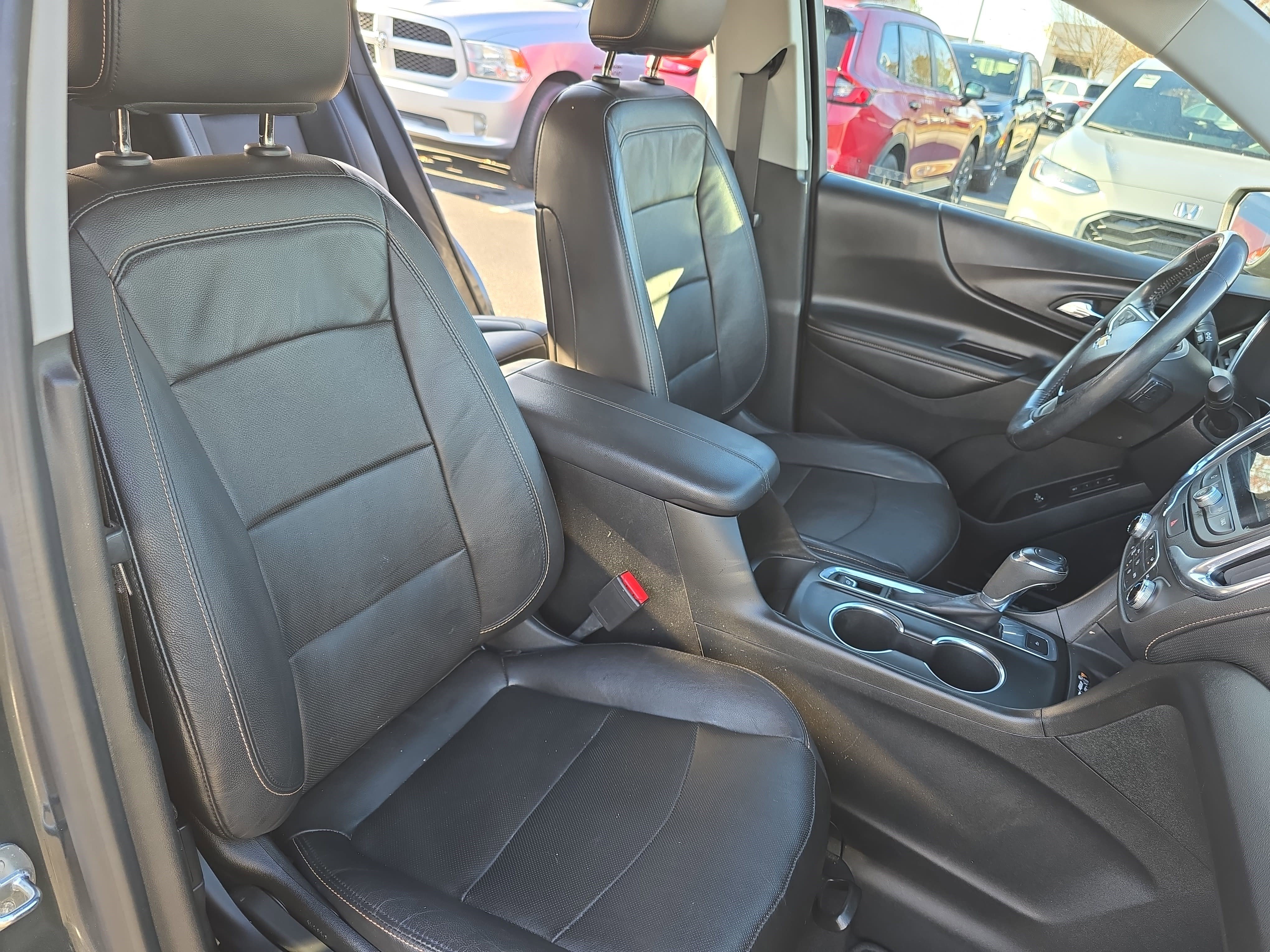 Used 2020 Chevrolet Equinox Premier image 10