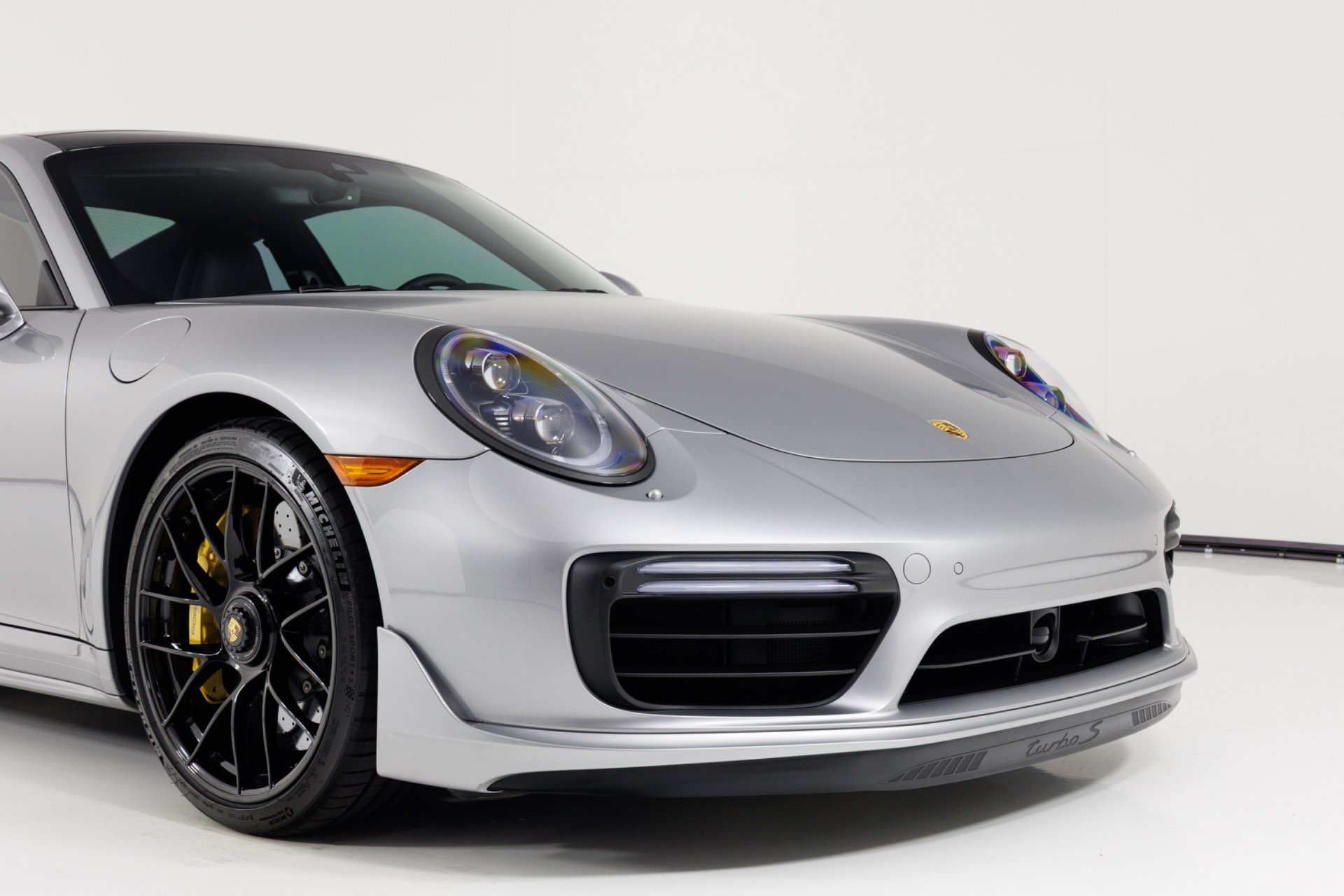 Used 2017 Porsche 911 Turbo S AWD/4WD image 56