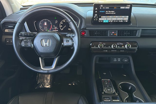 Certified 2025 Honda Pilot EX-L image 18