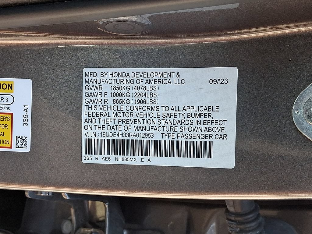 Used 2024 Acura Integra A-Spec FWD image 28