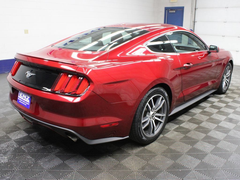 Used 2015 Ford Mustang Premium RWD image 5