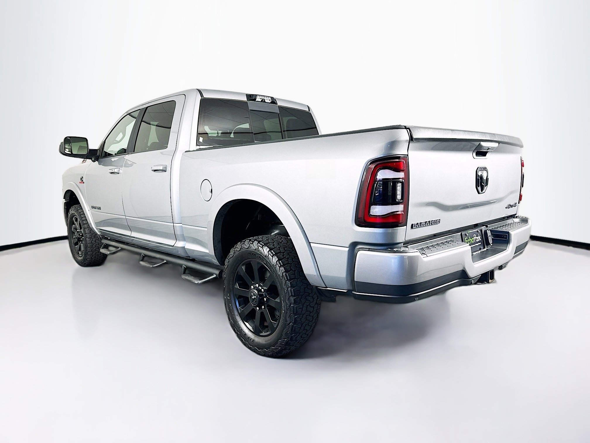 Used 2021 RAM 2500 Laramie w/ Night Edition image 5