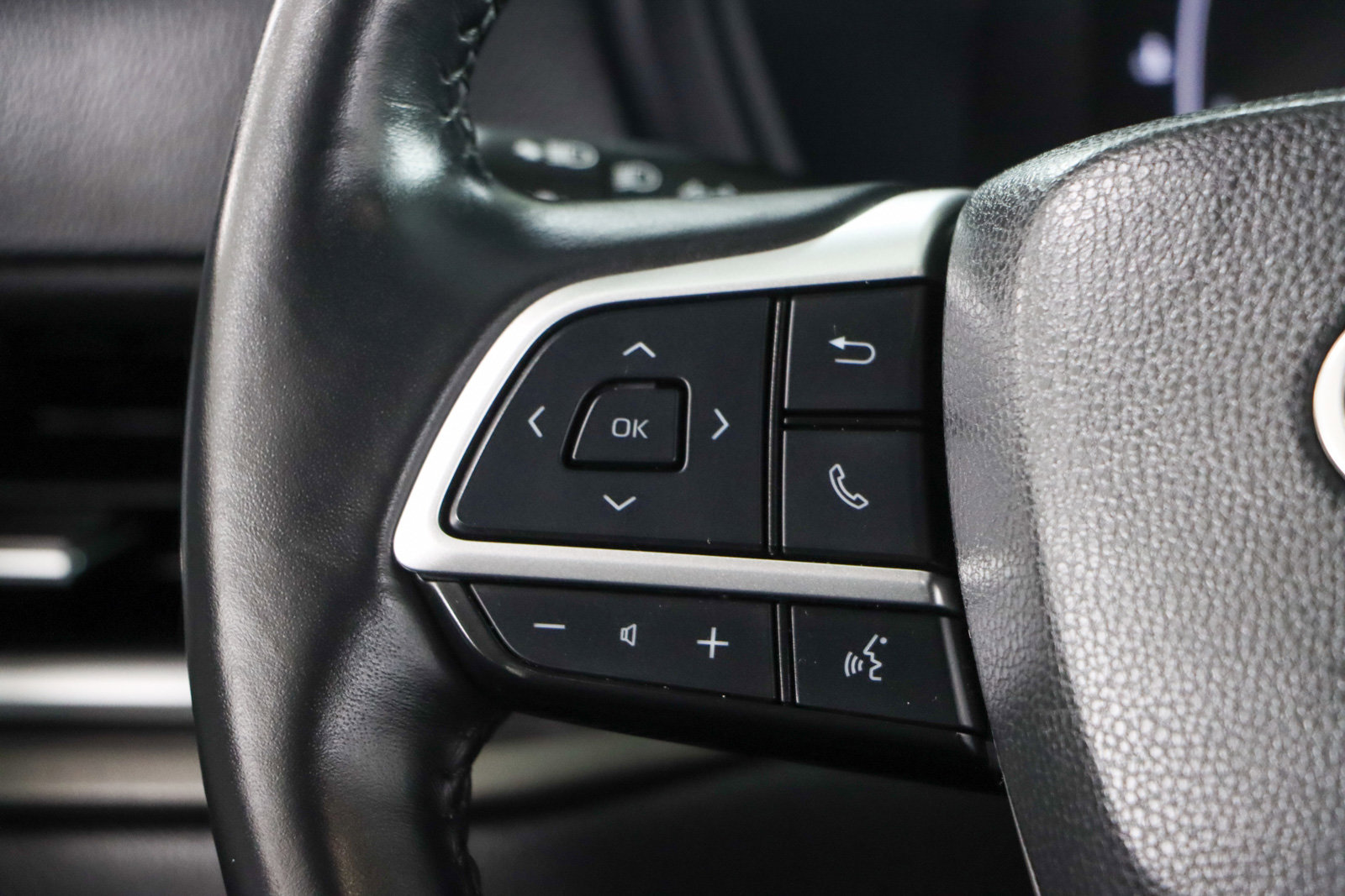 Used 2024 Toyota Grand Highlander XLE image 13