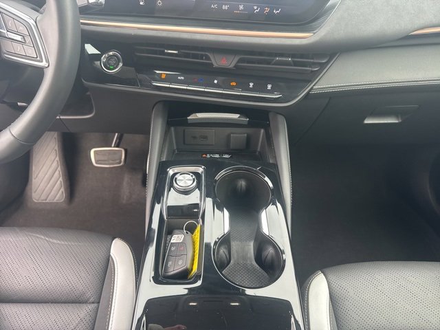 Used 2025 Buick Envision Sport Touring image 12