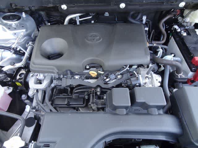 Certified 2025 Toyota RAV4 XLE FWD image 30