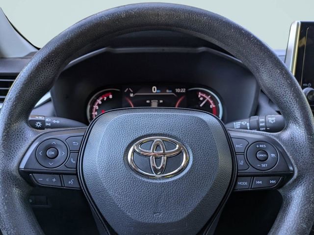 Used 2023 Toyota RAV4 XLE image 28