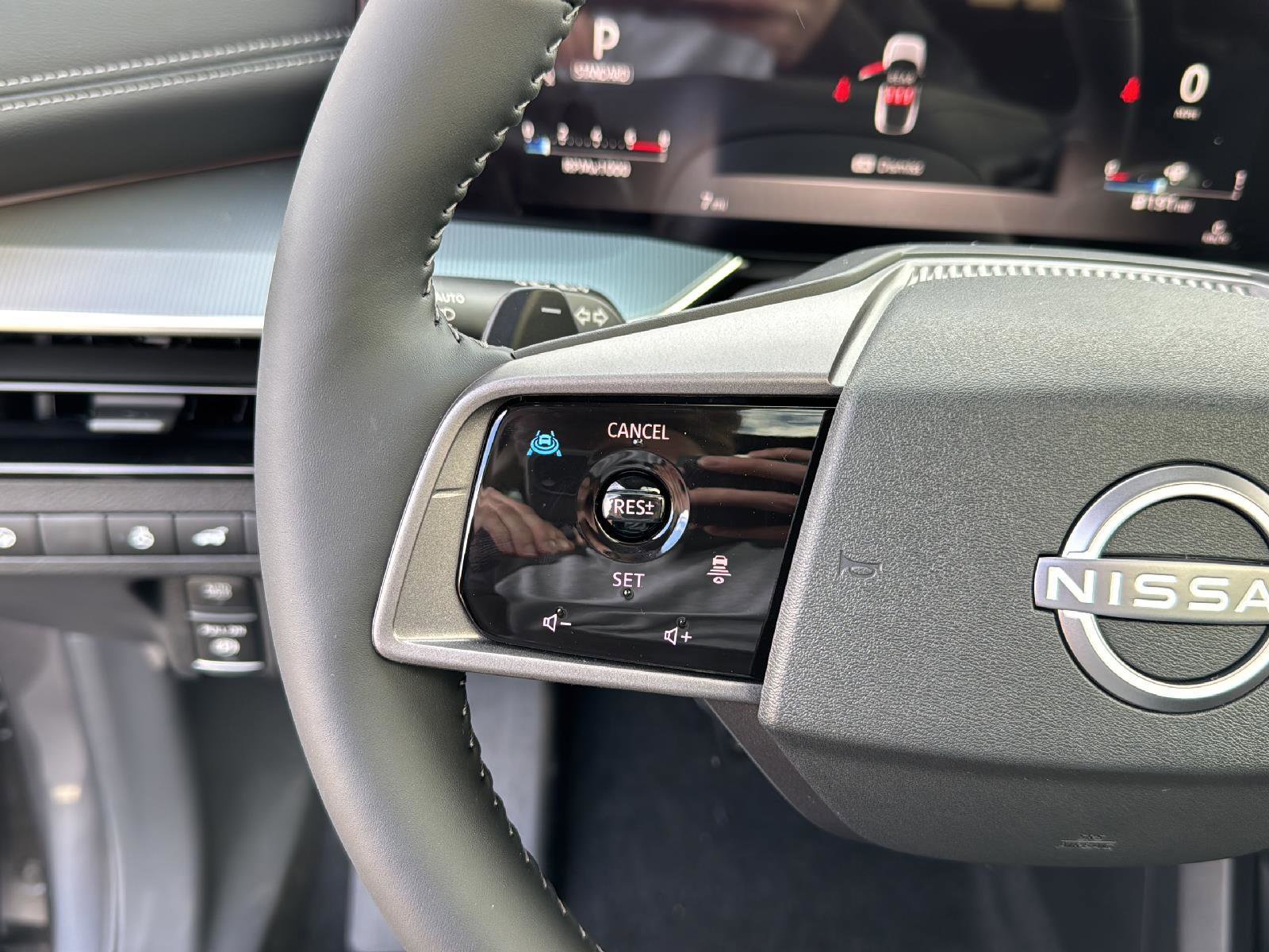 New 2025 Nissan Murano SL w/ Cargo Package image 17