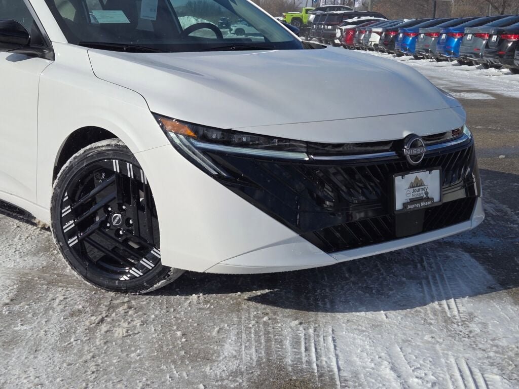 New 2026 Nissan Sentra SR w/ SR Premium Package image 3