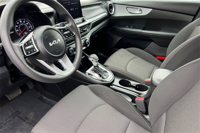 Used 2023 Kia Forte LXS image 13
