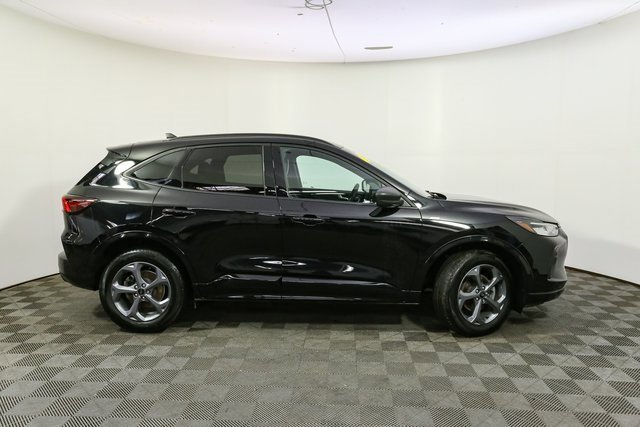 Used 2023 Ford Escape ST-Line w/ Tech Pack #1 image 14