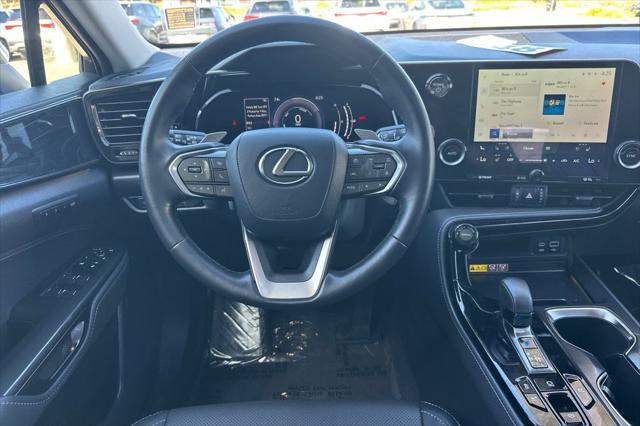 Certified 2026 Lexus NX 350h AWD w/ Accessory Package (2T) image 17