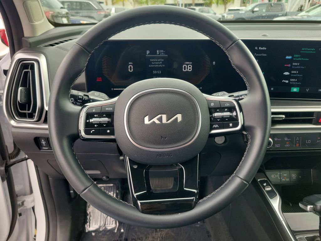 Used 2025 Kia Sorento EX image 22