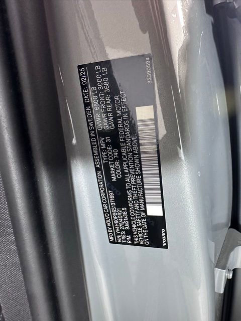 Used 2025 Volvo XC90 T8 Plus w/ Protection Package Premier AWD/4WD image 33