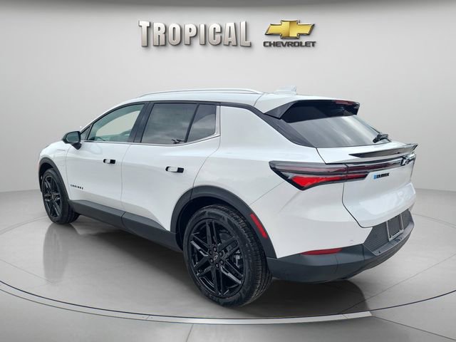 New 2026 Chevrolet Equinox EV LT image 3