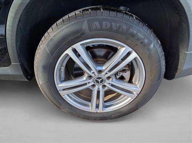 Used 2021 Mercedes-Benz GLC 300 image 9