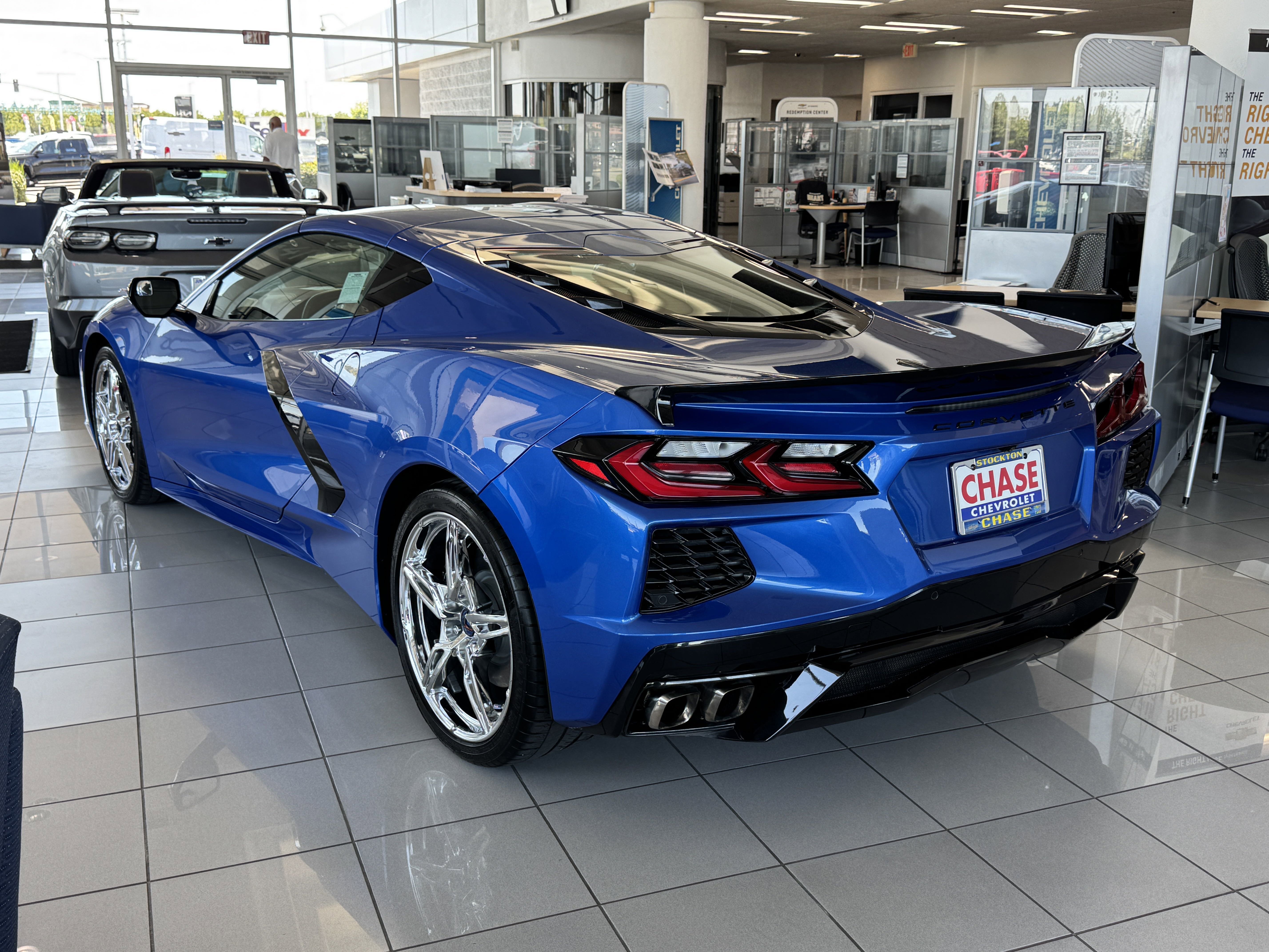 Certified 2021 Chevrolet Corvette Stingray Coupe w/ 1LT image 2