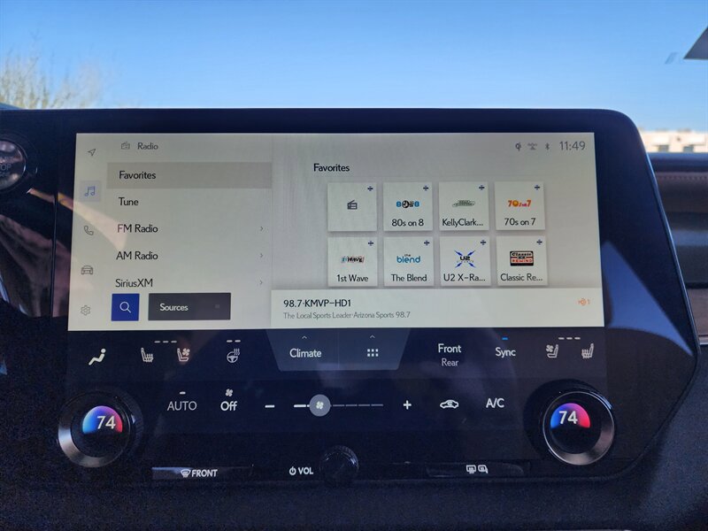 Used 2023 Lexus RX 350 Premium w/ Accessory Package AWD/4WD image 39