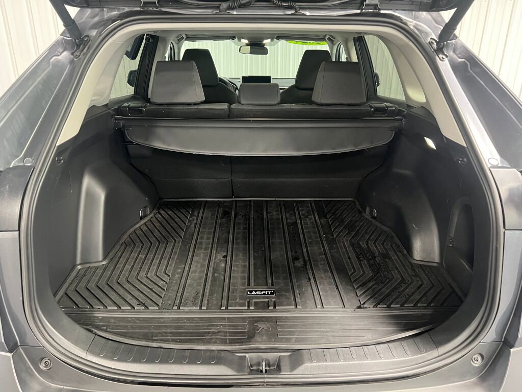 Used 2024 Toyota RAV4 XLE image 8