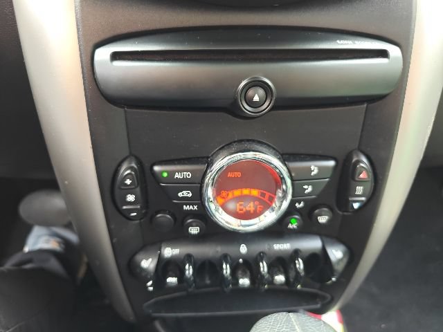 Used 2013 MINI Cooper Countryman FWD image 11