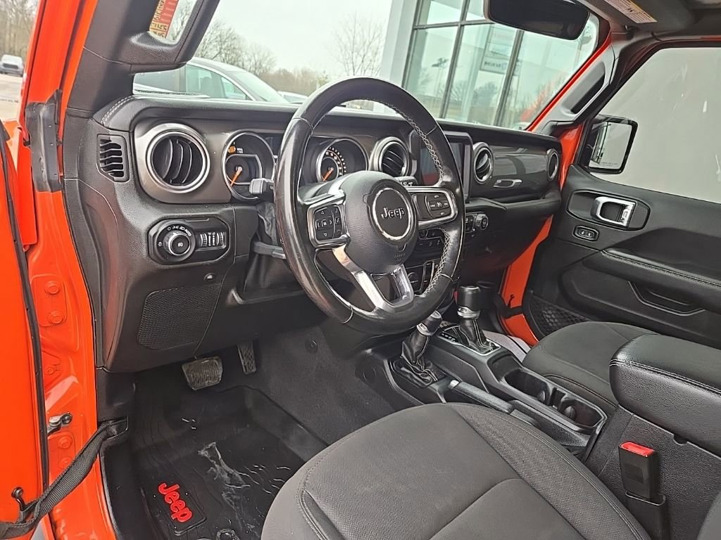 Used 2020 Jeep Wrangler Unlimited Sahara w/ Uconnect 4C Nav & Sound Group image 36