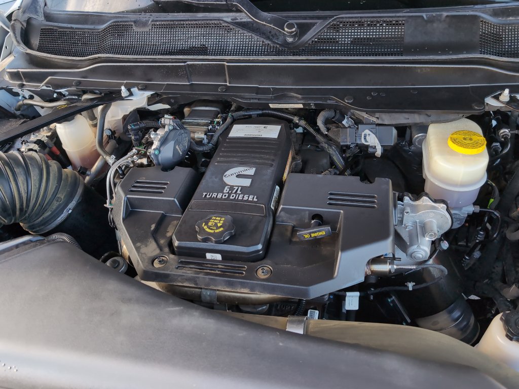 Used 2023 RAM 3500 Tradesman w/ Chrome Appearance Group image 34