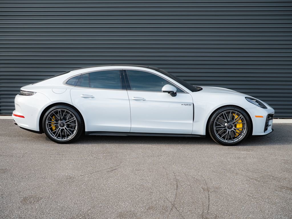 Certified 2025 Porsche Panamera Turbo image 29