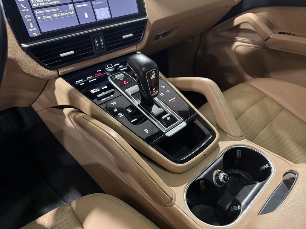 Used 2019 Porsche Cayenne image 22