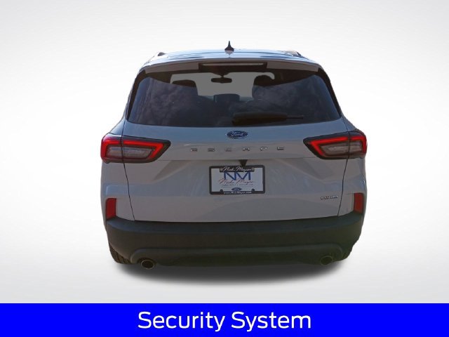 Used 2025 Ford Escape ST-Line Select AWD/4WD image 8