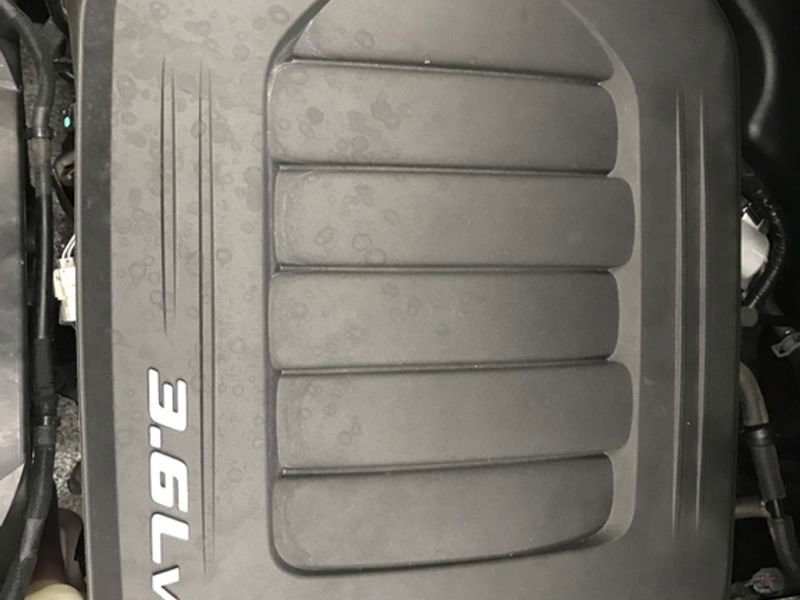 Used 2018 Dodge Grand Caravan SE image 18