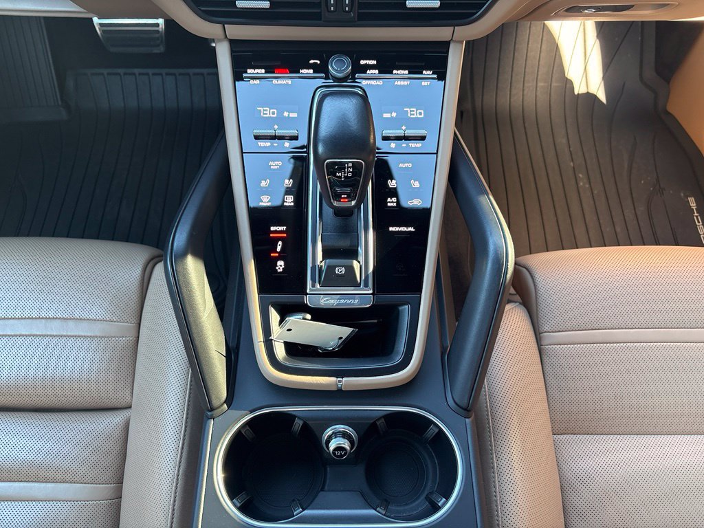 Certified 2020 Porsche Cayenne S AWD/4WD image 25