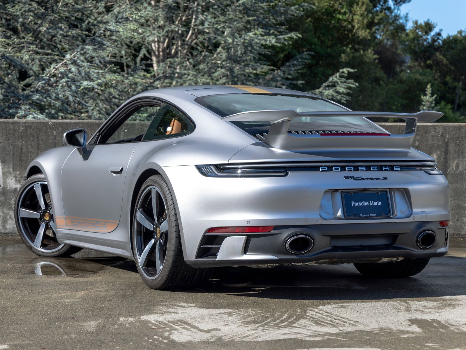 Used 2024 Porsche 911 Carrera S image 3