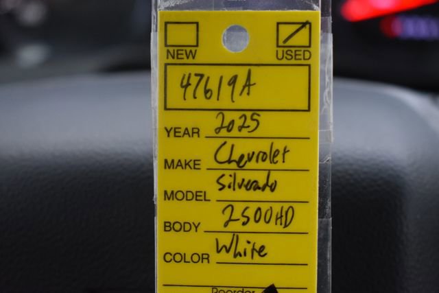 Used 2025 Chevrolet Silverado 2500 Custom w/ Custom Value Package image 17