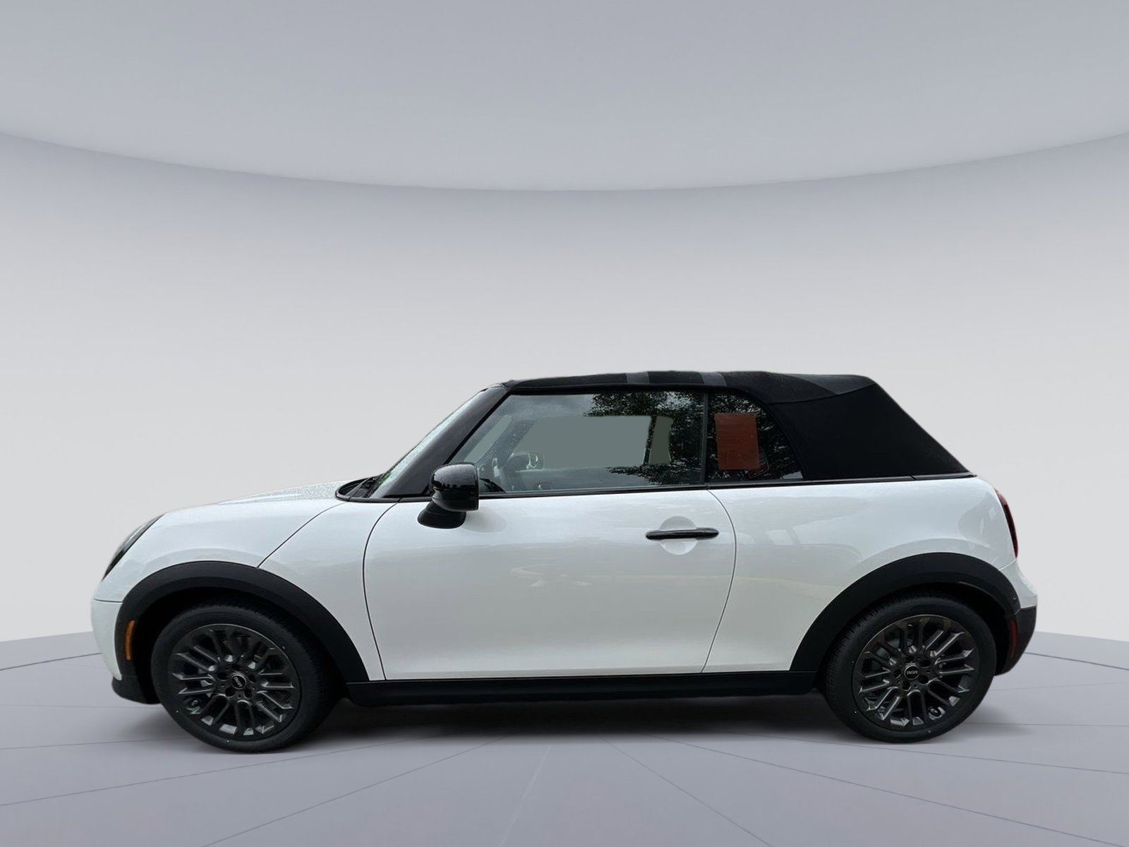 New 2026 MINI Cooper S image 2