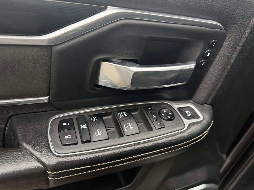 Used 2021 RAM 2500 Laramie image 13