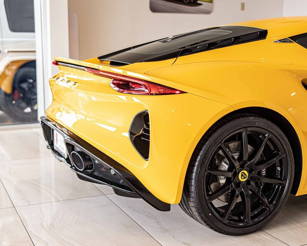 New 2025 Lotus Emira image 12