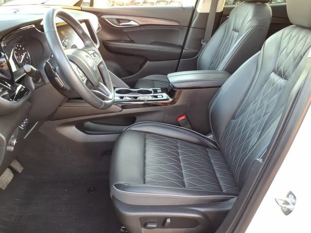 Used 2022 Buick Envision Avenir w/ Technology Package II AWD/4WD image 5