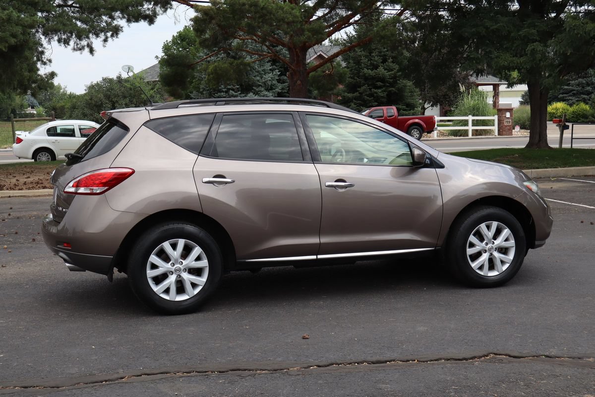 Used 2012 Nissan Murano SV AWD/4WD image 4