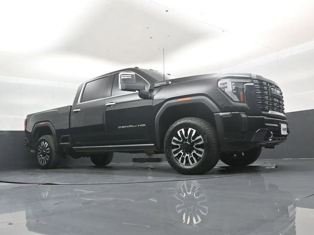 Used 2024 GMC Sierra 2500 Denali Ultimate w/ Max Trailering Package AWD/4WD image 38