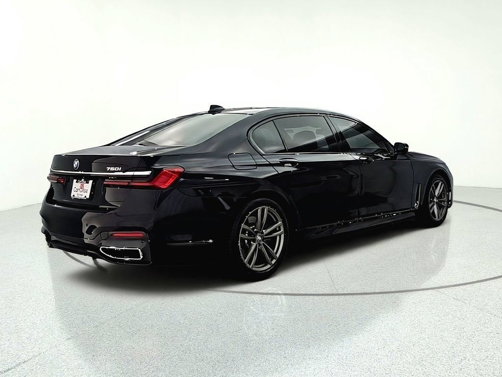 Used 2020 BMW 750i xDrive w/ Executive Package AWD/4WD image 7