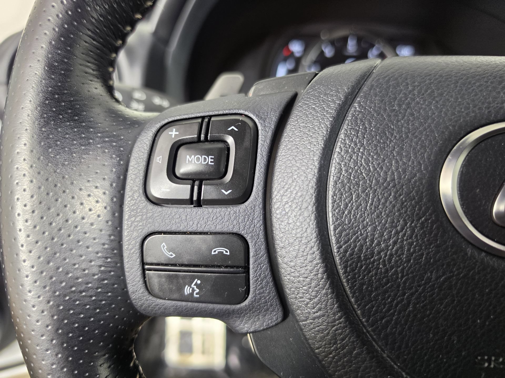 Used 2024 Lexus IS 350 F Sport w/ Memory Package AWD/4WD image 11