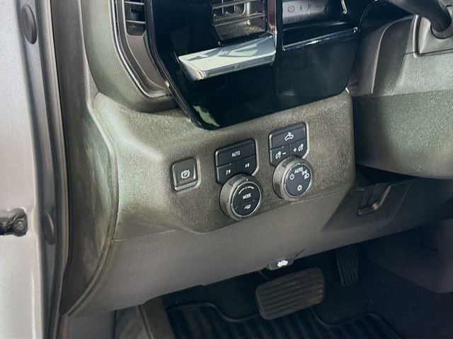 Used 2024 Chevrolet Silverado 1500 LT image 11