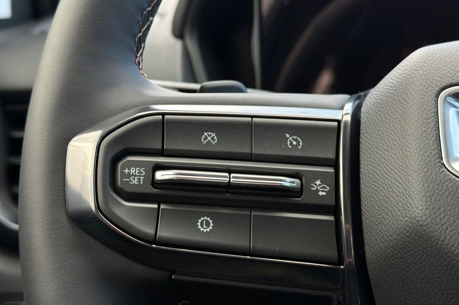 New 2026 GMC Terrain AT4 w/ Convenience Package III AWD/4WD image 26
