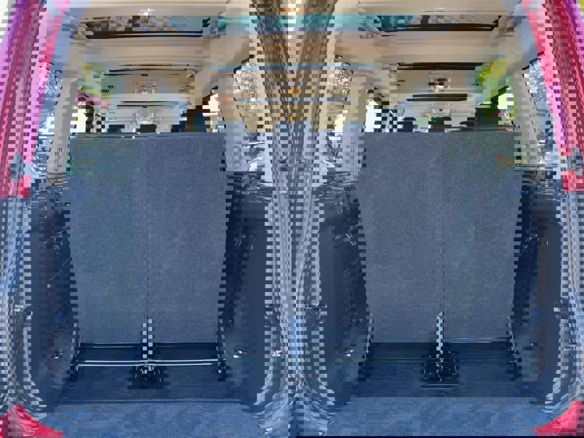 Used 2013 Land Rover LR4 HSE image 48