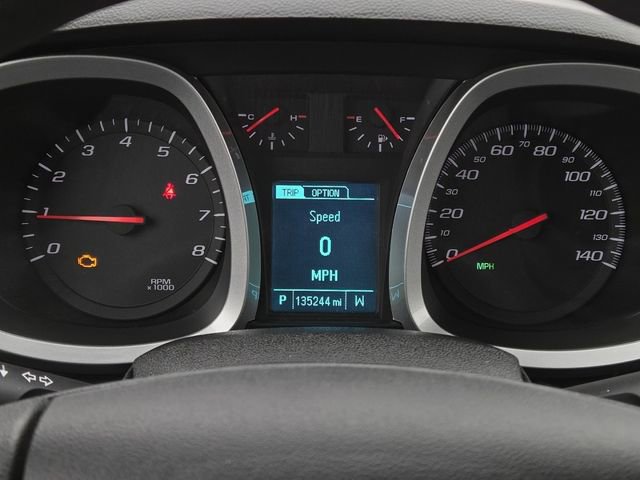 Used 2017 Chevrolet Equinox LS image 29