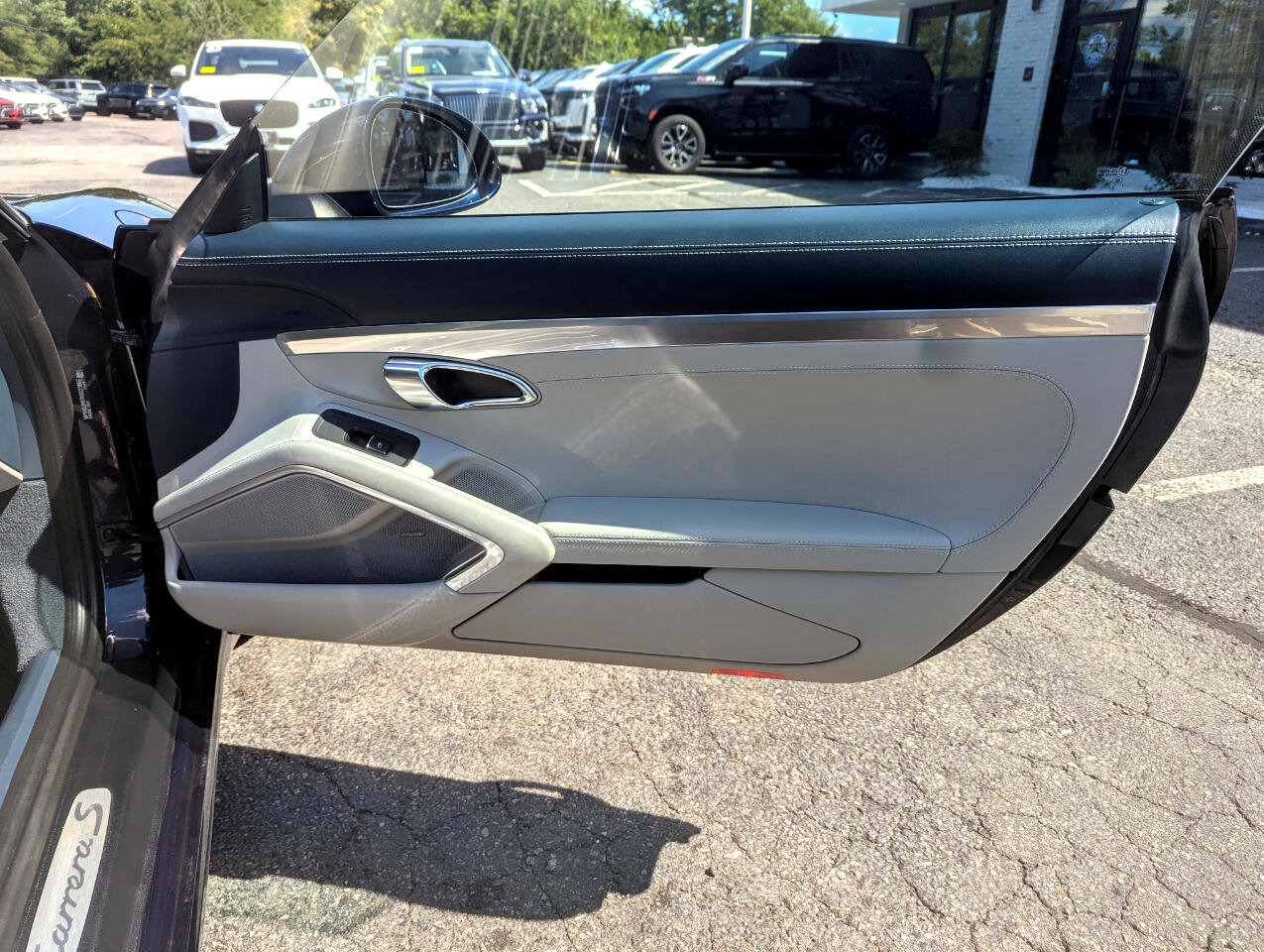 Used 2017 Porsche 911 Carrera S image 39