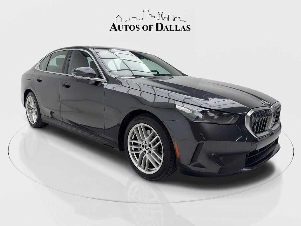 Used 2024 BMW 530i w/ Premium Package RWD image 3