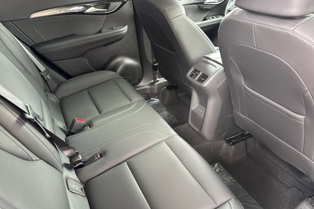 Used 2024 Buick Envision Preferred AWD/4WD image 18