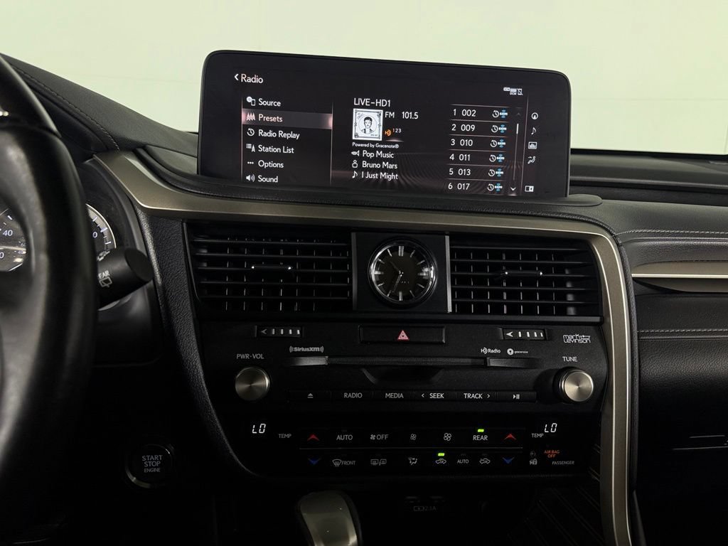 Used 2020 Lexus RX 350L Luxury w/ Accessory Package FWD image 13