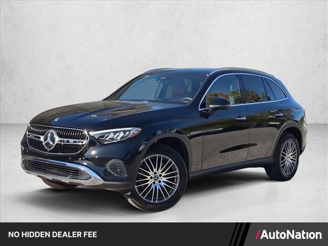 Used 2026 Mercedes-Benz GLC 300 image 1