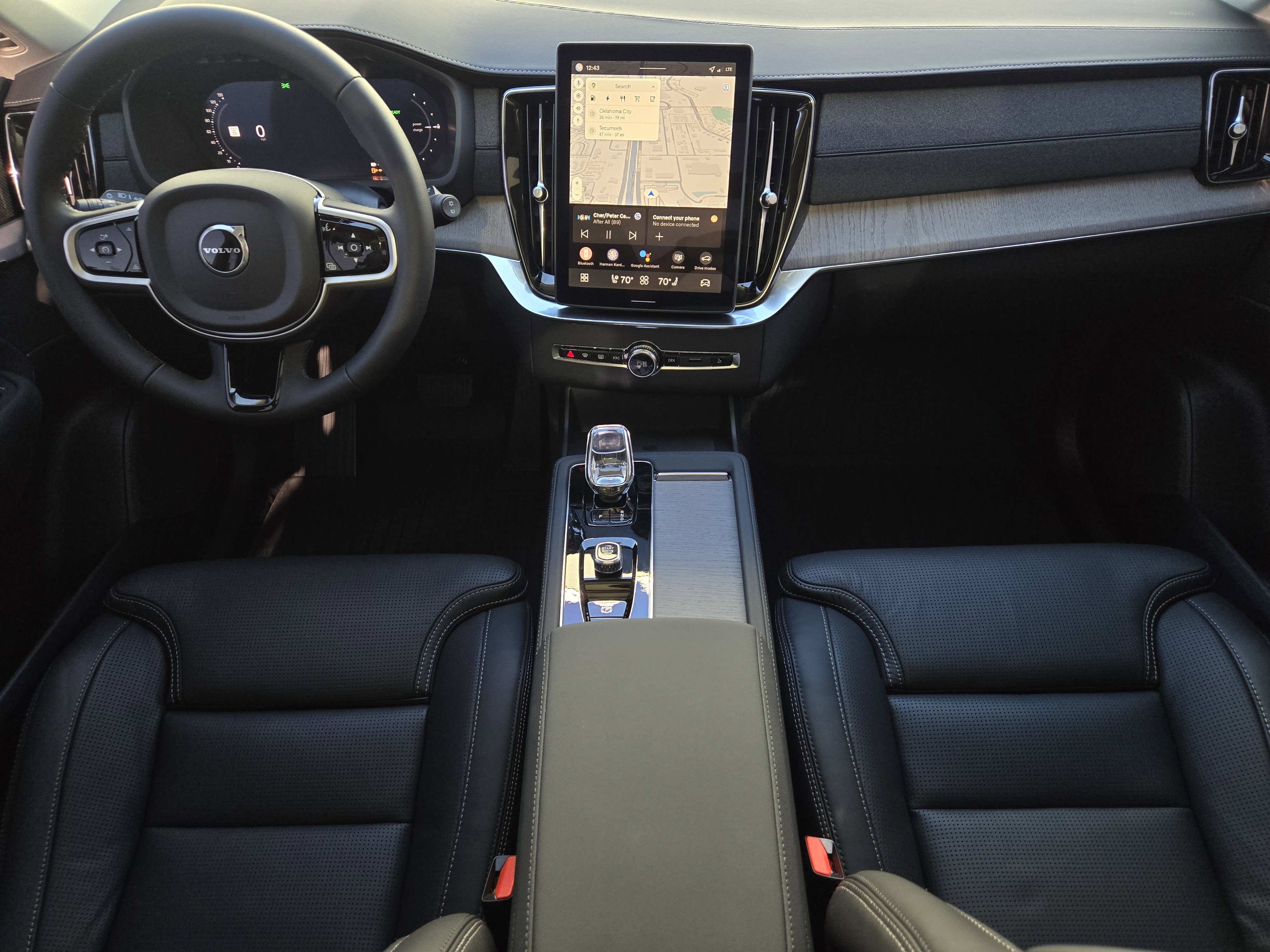 Used 2026 Volvo XC90 T8 Ultra image 29